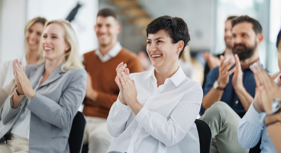 Publikum applaudiert